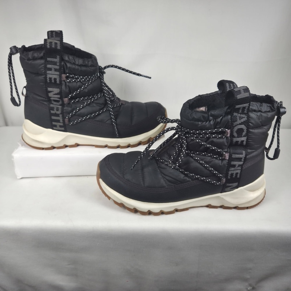 The North Face Womens 9 ThermoBall Puffer Lace Up Waterproof Boots Black White